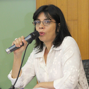 Coordenadora da Secretaria da Ouvidoria do Tribunal de Contas, Carla Tângari